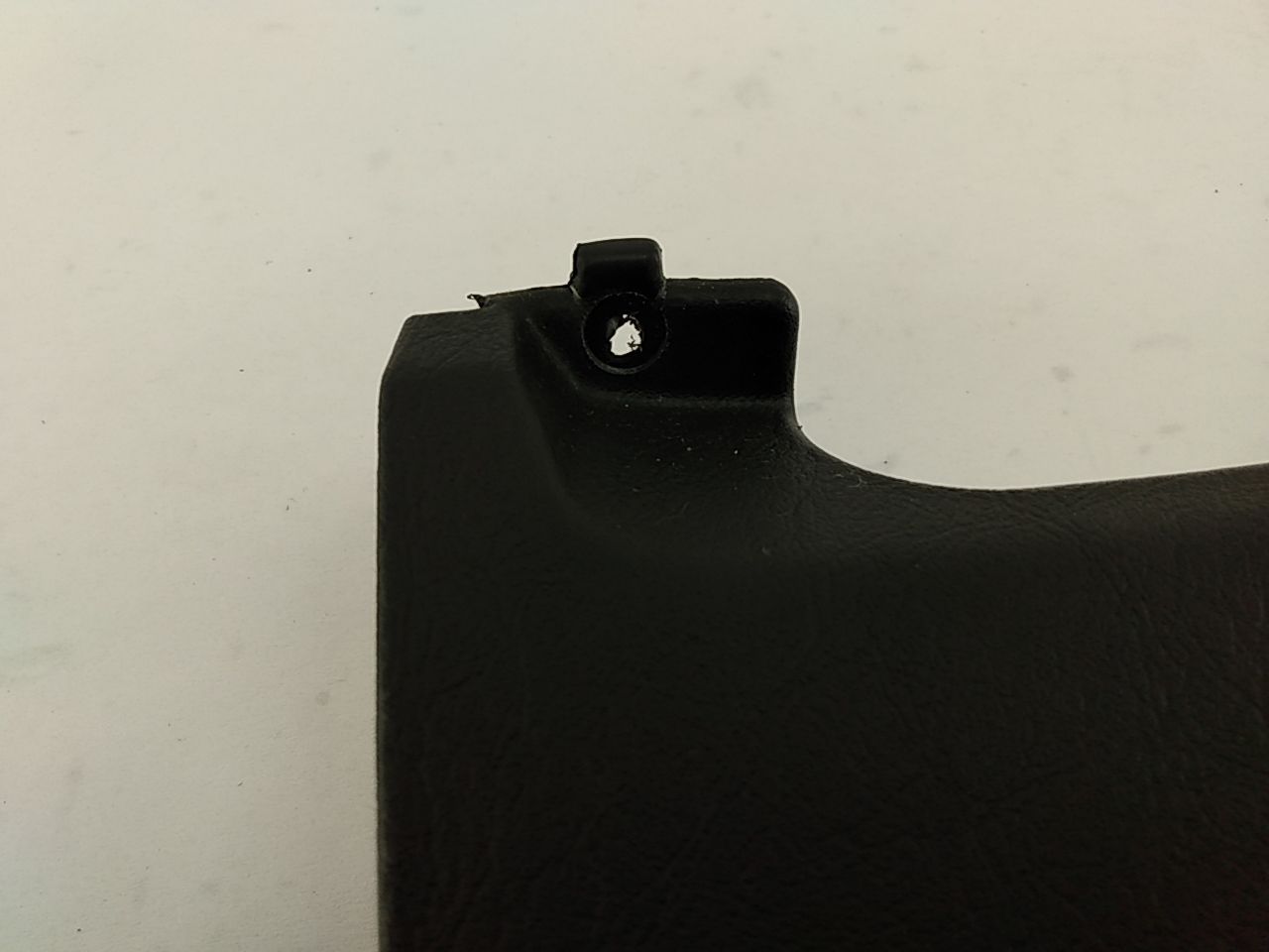 Hyundai Tiburon Front Left Kick Panel