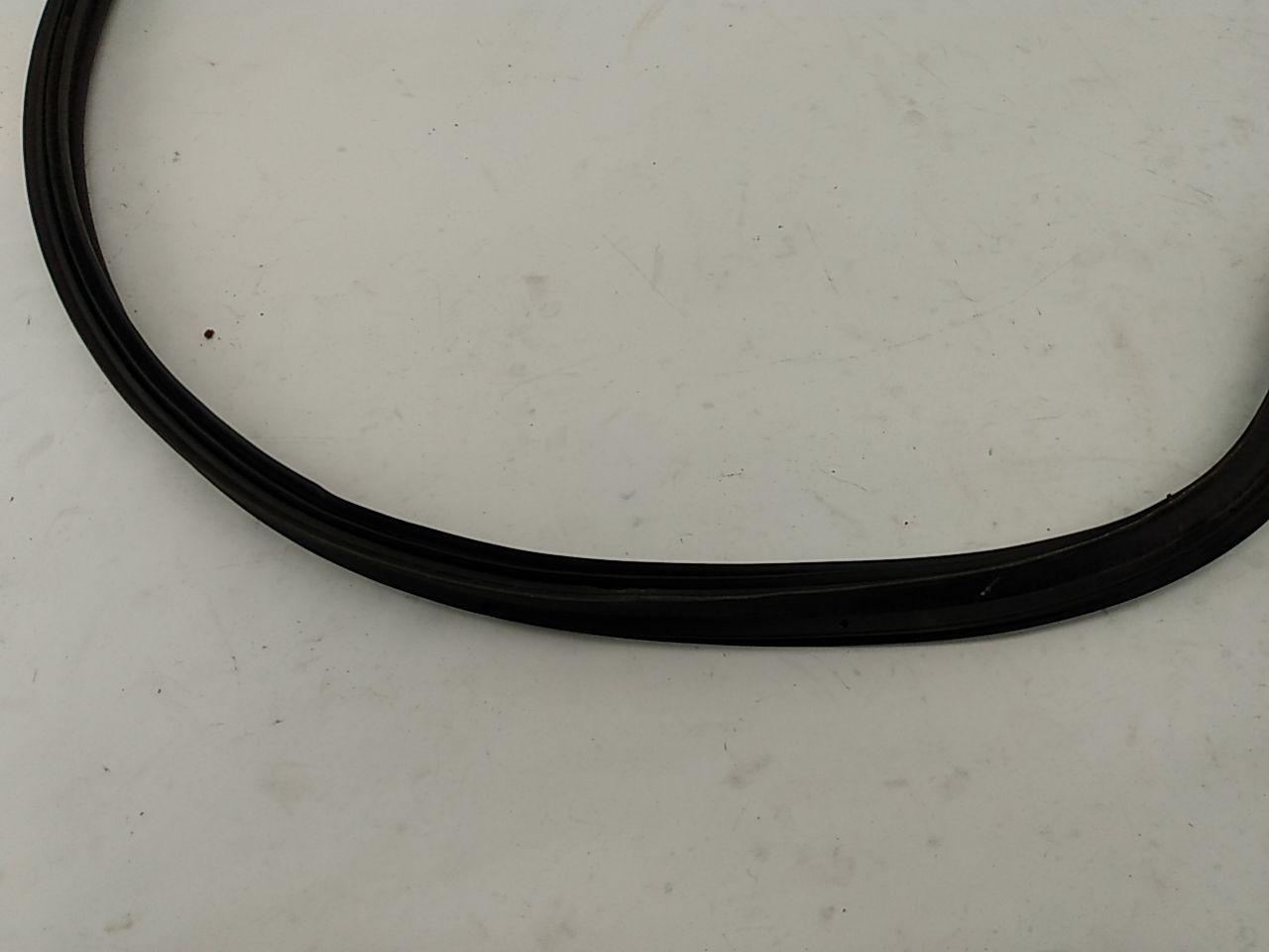 Hyundai Tiburon Trunk Lid Moulding - 0