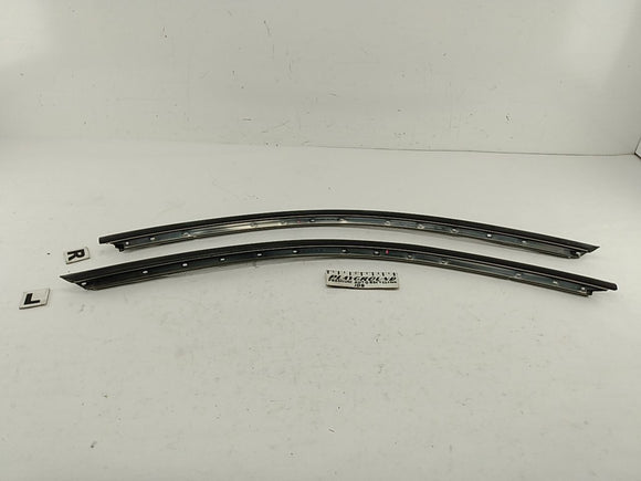 Hyundai Tiburon Pair Of Door Window Trim