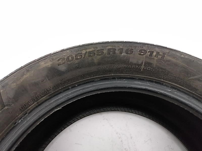 Hyundai Tiburon Single Kumho Tire Solus TA31