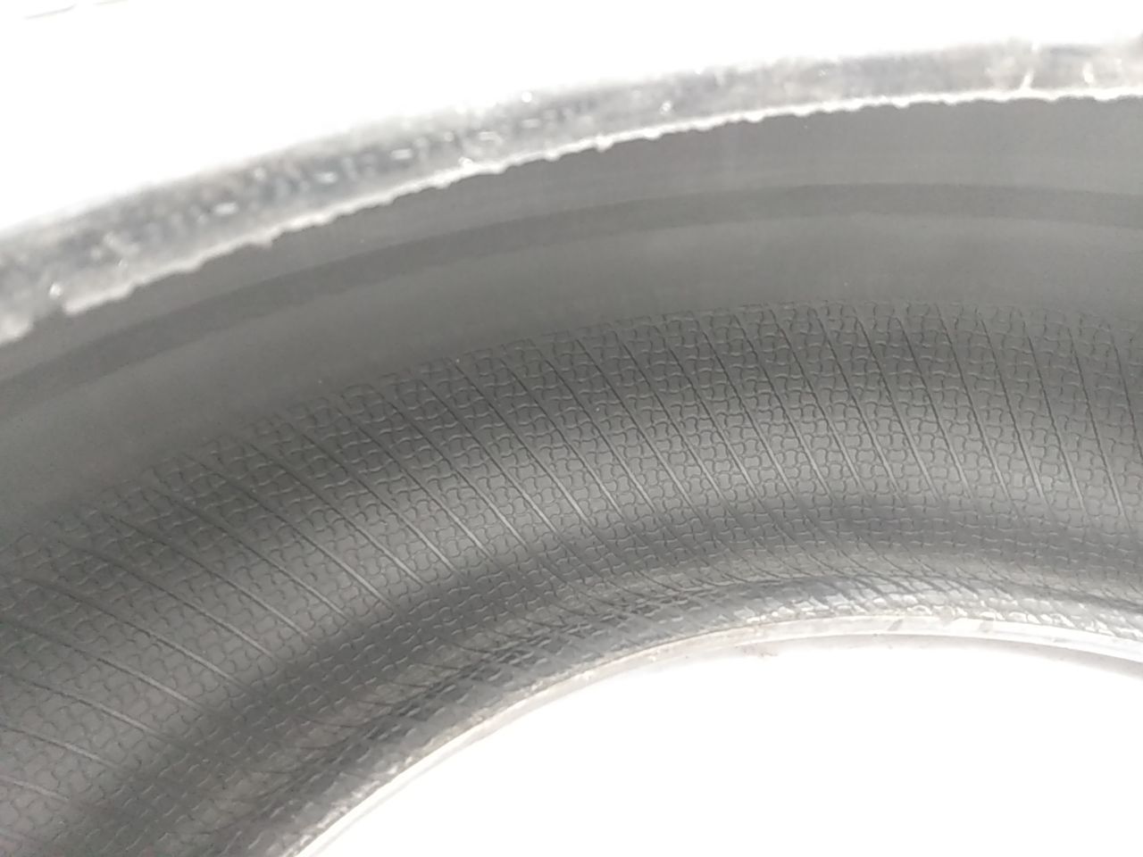 Hyundai Tiburon Single Kumho Tire Solus TA31
