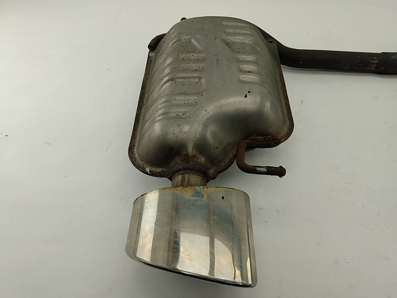 Hyundai Tiburon Tail Muffler Pipe