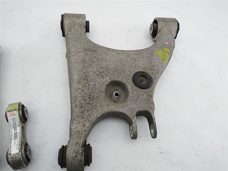 Tesla Model S Rear Right Lower Control Arm Set