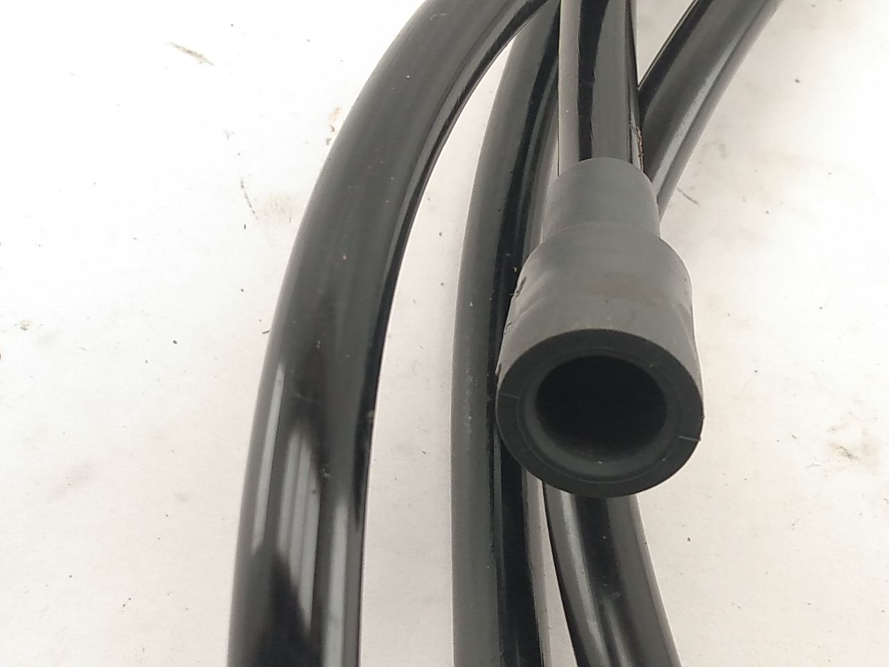 Tesla Model S Set Of Sunroof Drain Tubes