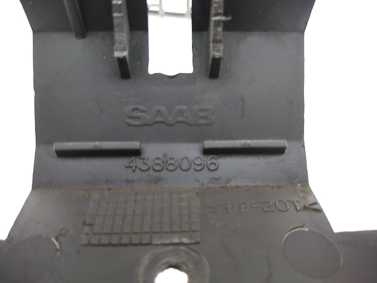 Saab 9-3 Center Console Armrest Vent