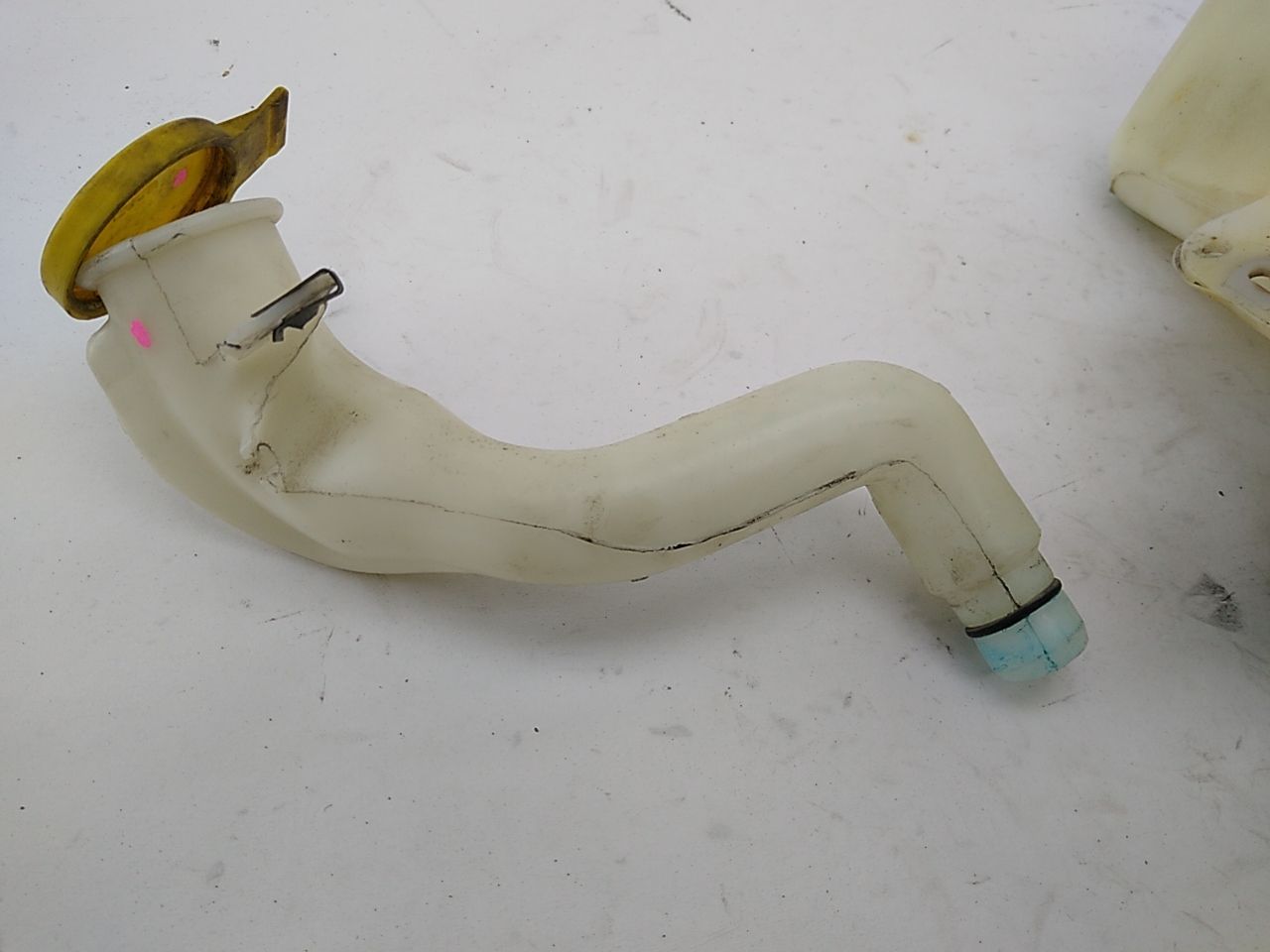 Saab 9-3 Windshield Washer Reservoir