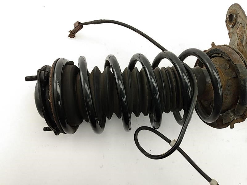 Saab 9-3 Passenger Right Front Strut With Knuckle Hub Assembly