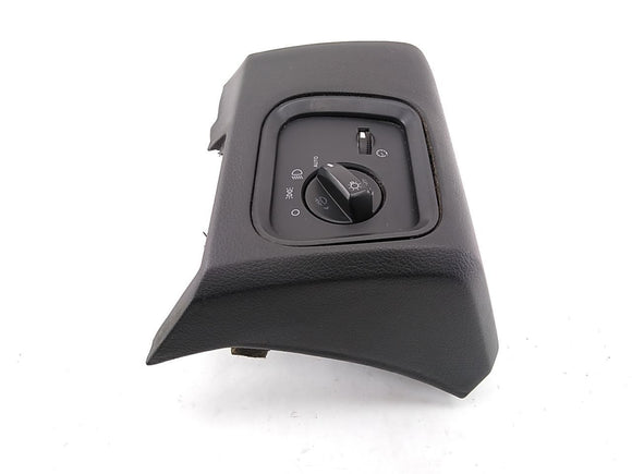 Range Rover Sport Outer Steering Column Trim Cover With Headlight Switch