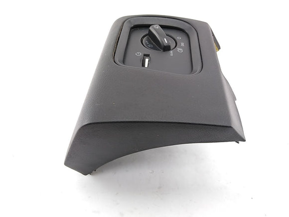 Range Rover Sport Outer Steering Column Trim Cover With Headlight Switch