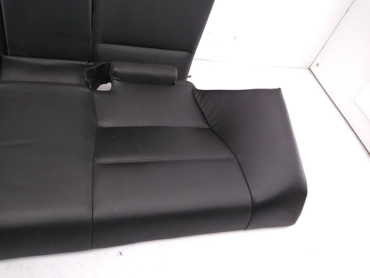 BMW 330Ci Rear Seat Set