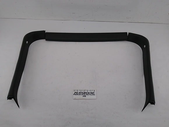 Range Rover Sport Set Of Tailgate Corner Trim Panel