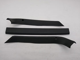 Range Rover Sport Set Of Tailgate Corner Trim Panel - 0