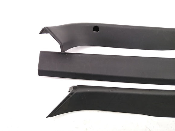 Range Rover Sport Set Of Tailgate Corner Trim Panel