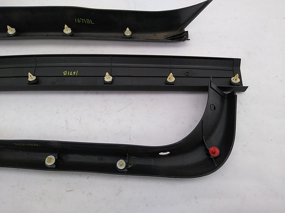 Range Rover Sport Set Of Tailgate Corner Trim Panel