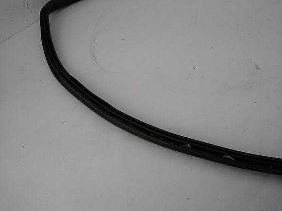 Range Rover Sport Rear Trunk Seal Rubber Molding