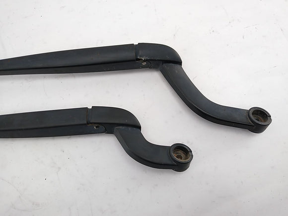 Range Rover Sport Pair Of Windshield Wiper Arm