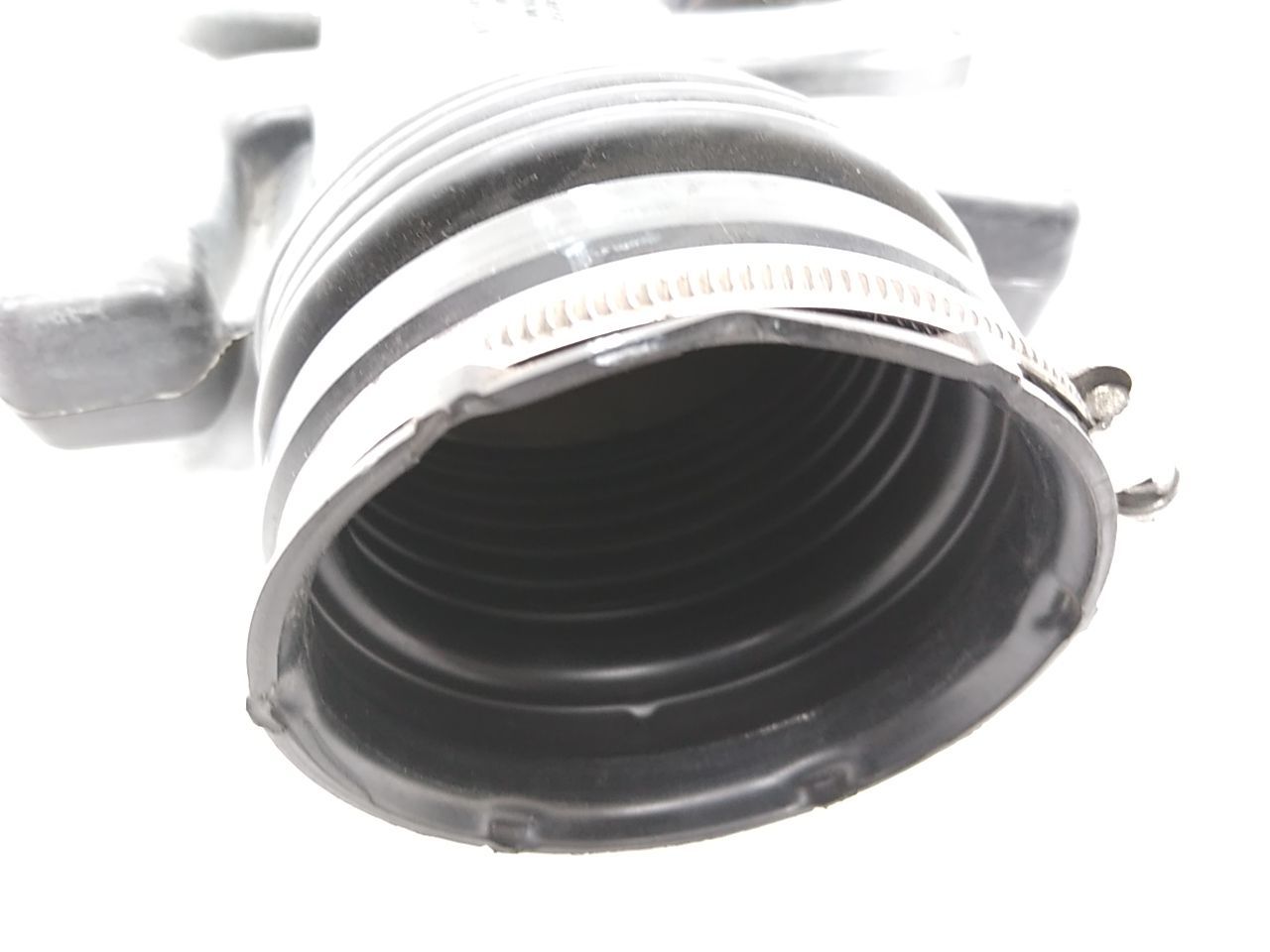 Range Rover Sport Air  Intake Resonator Duct Tube