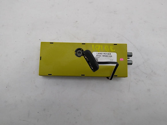 Range Rover Sport Rear Right Antenna Amplifier Module