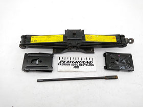 Range Rover Sport Jack With Wheel Chocks