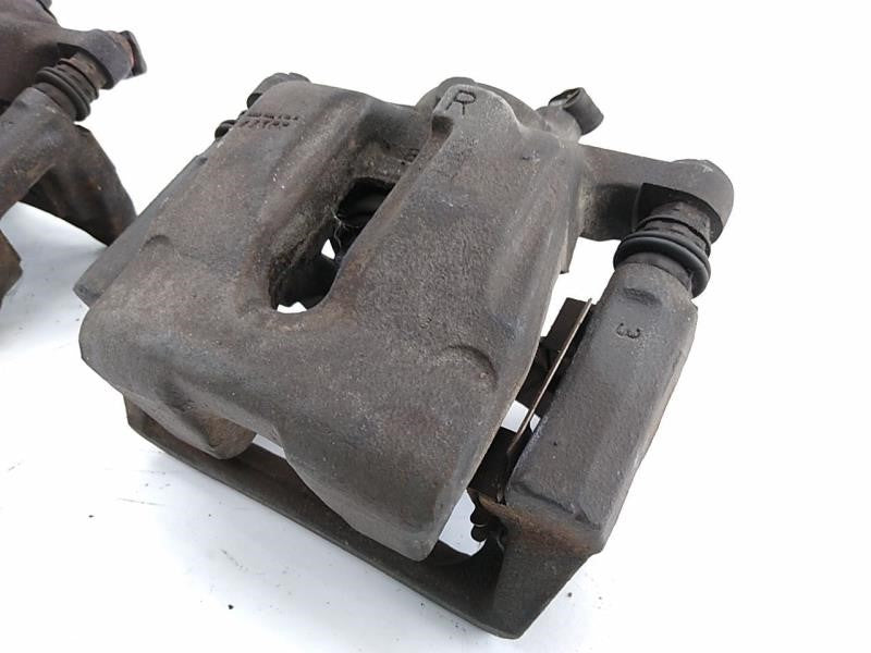 Range Rover Sport Pair Of Rear Brake Calipers