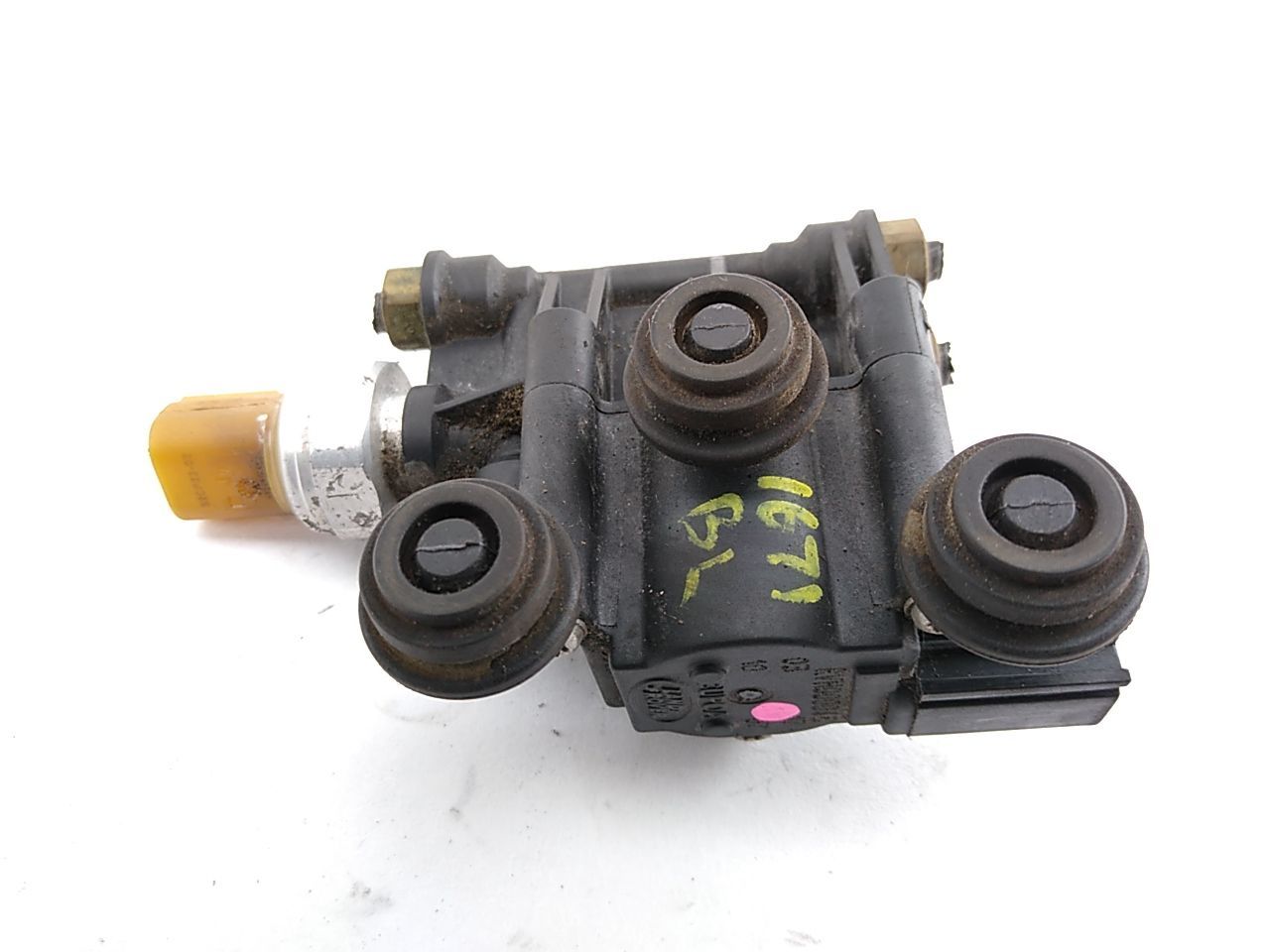 Range Rover Sport Air Suspension Relief Valve