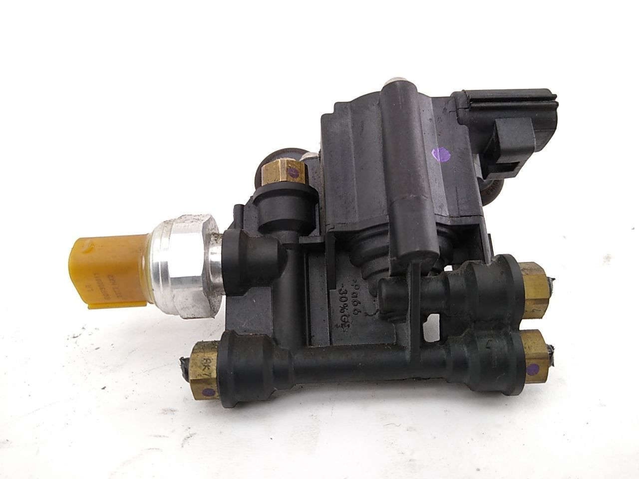 Range Rover Sport Air Suspension Relief Valve