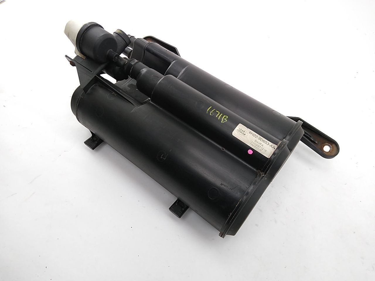 Range Rover Sport Fuel Vapor Charcoal Canister