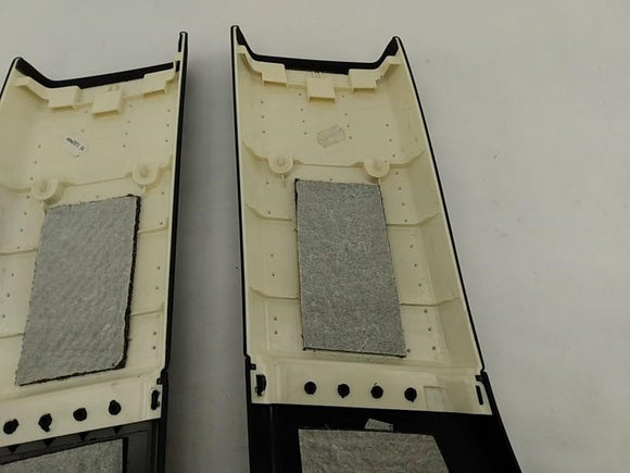 Range Rover Pair Of Front Lower B Pillar Trim Cover Panel