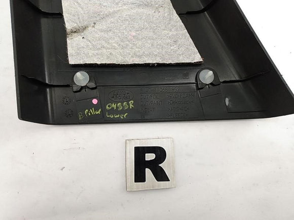 Range Rover Pair Of Front Lower B Pillar Trim Cover Panel