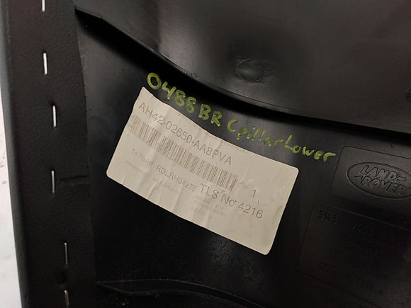 Range Rover Passenger Right Rear C Pillar Lower Trim Cover Panel