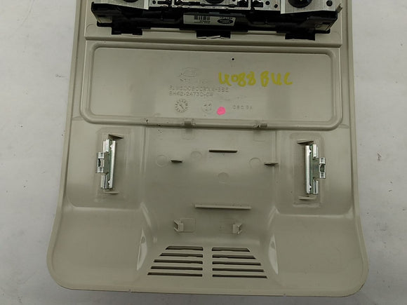 Range Rover Rear Center Dome Light