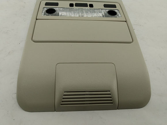 Range Rover Rear Center Dome Light