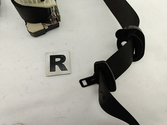 Range Rover Pair Of Rear Seatbelt Retractors