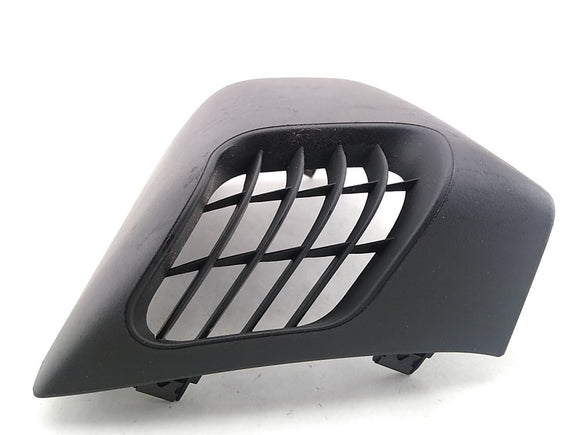 Range Rover Rear Center Air Vent Trim Cover Panel