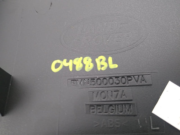 Range Rover Pair Of Rear Lower Kick Trim Panel Cover