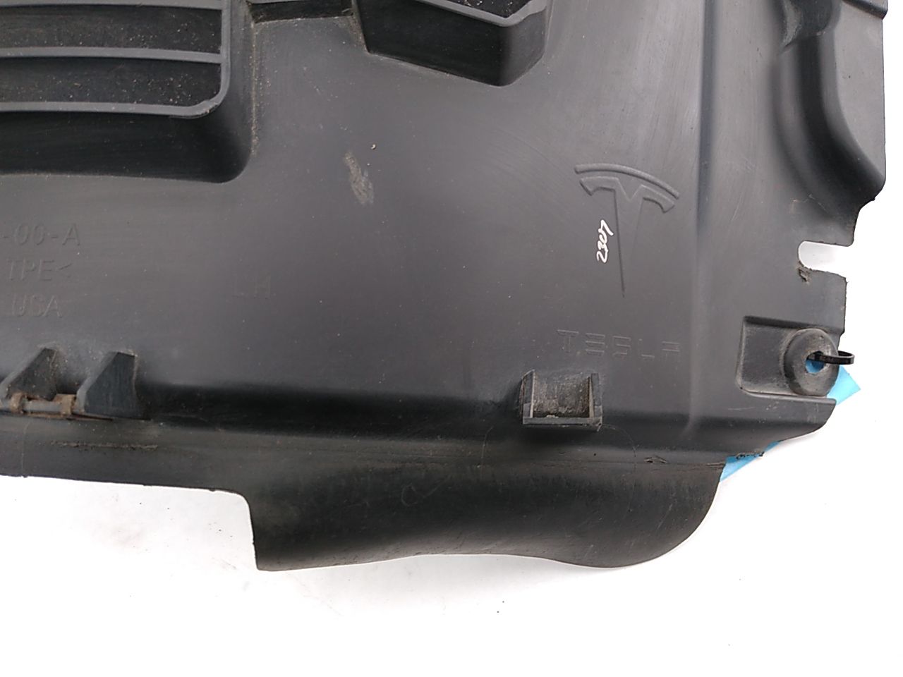 Tesla Model S Front Left Fender Liner Front Section