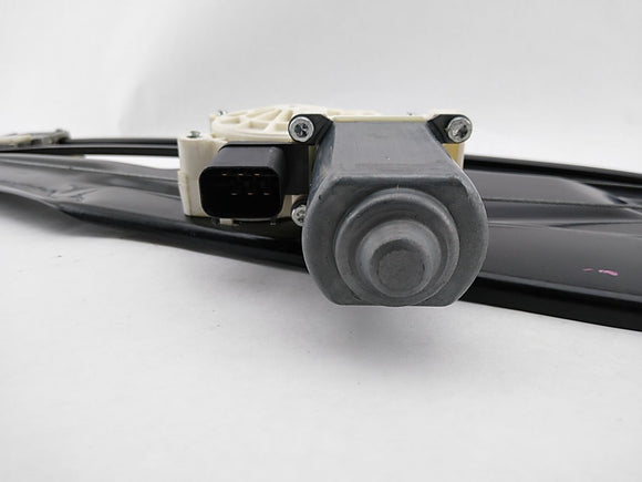 Range Rover Passenger Right Rear Window Regulator With Motor