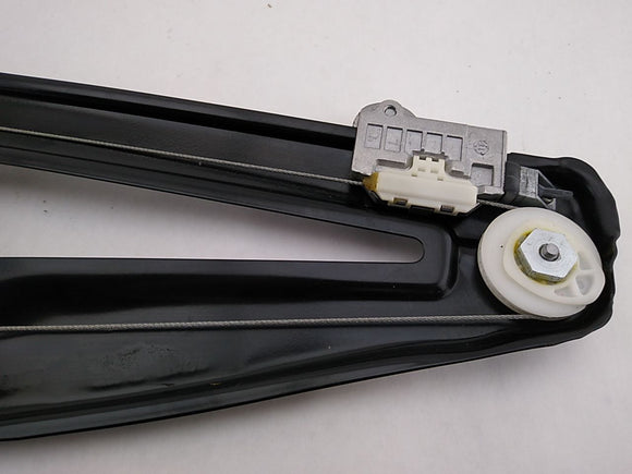 Range Rover Driver Left Rear Window Regulator With Motor