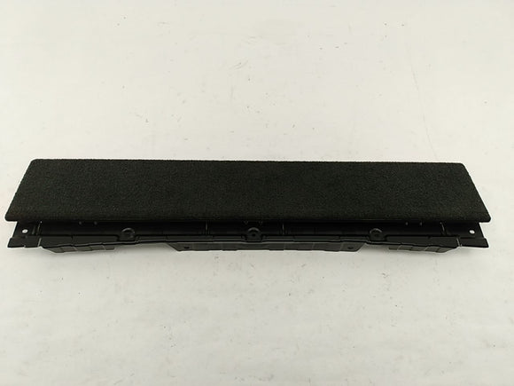 Range Rover Rear Trunk Tailgate Sill Carpet Trim Cover Panel