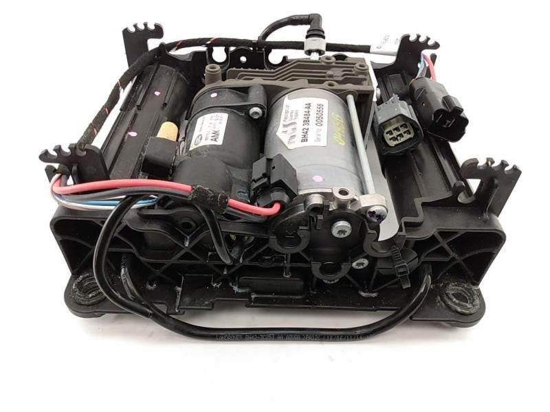 Range Rover Air Suspension Compressor Pump