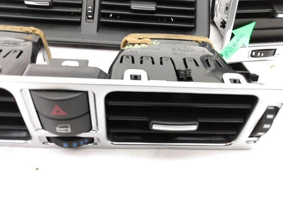 Range Rover Set Of Dashboard AC Heater Air Vents