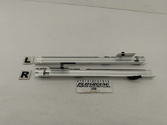 Range Rover Pair Of Rear Shelf Plate Tonneau Support Panel