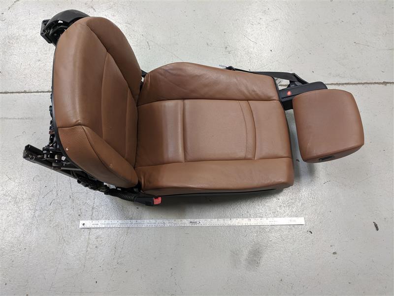 BMW 328I Front Right Seat Assembly - 0