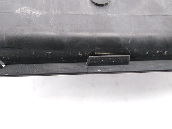 Range Rover Radiator Upper Air Guide Duct Deflector