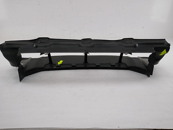 Range Rover Radiator Lower Air Guide Duct Deflector