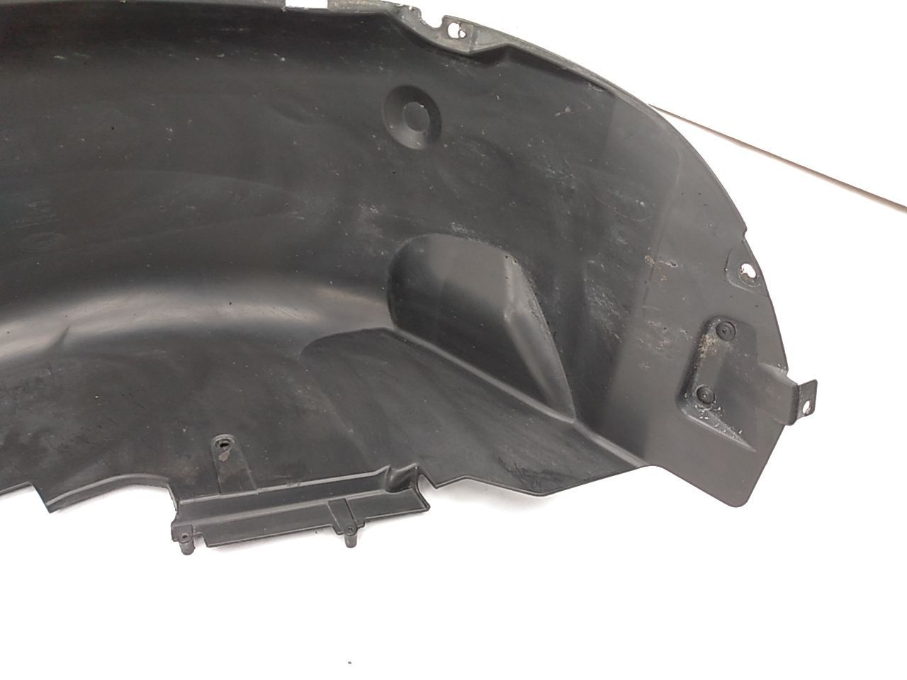 Range Rover Rear Driver Left Inner Fender Liner