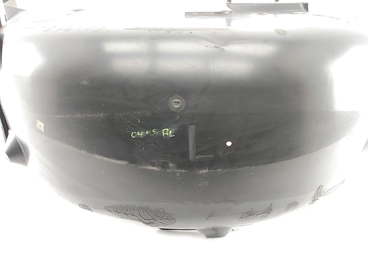 Range Rover Rear Driver Left Inner Fender Liner