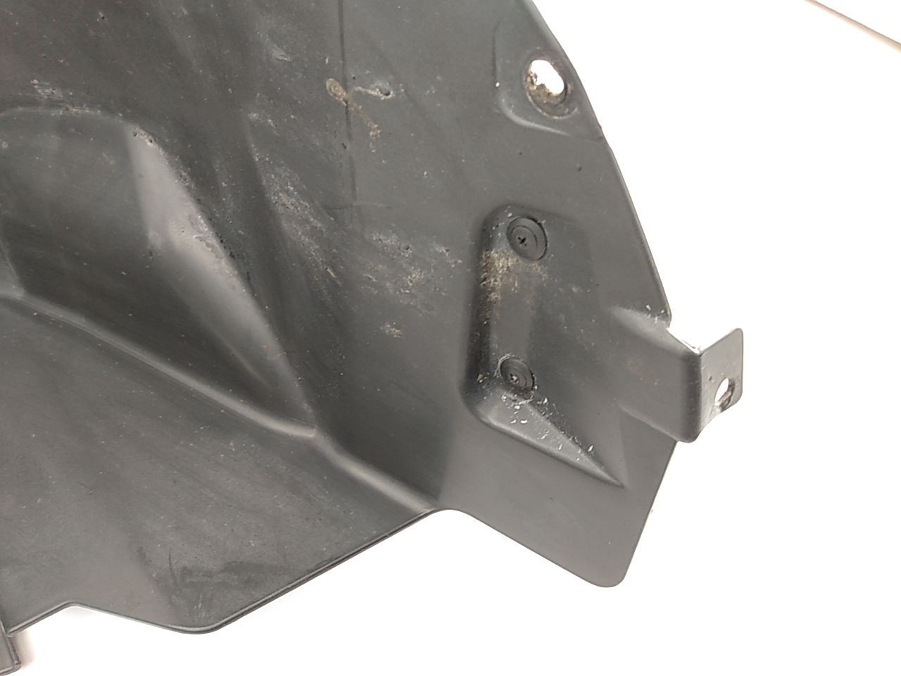 Range Rover Rear Driver Left Inner Fender Liner