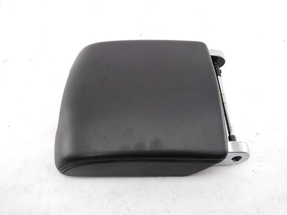 Range Rover Rear Center Console Arm Rest