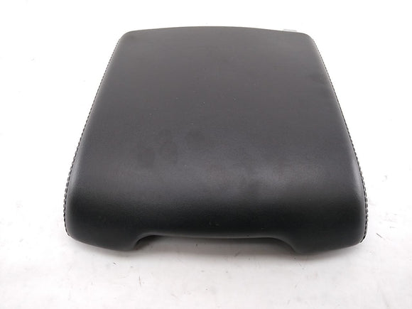 Range Rover Rear Center Console Arm Rest